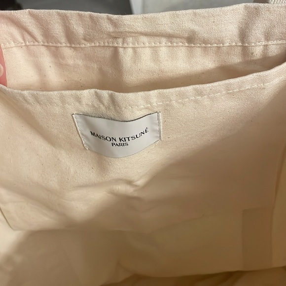 SOLD - Maison kitsune tote - Picture 4 of 5